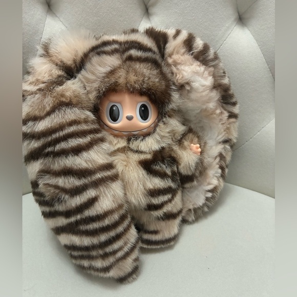 Labubu Accessories - Custom Tiger-Print Labubu Bunny - New